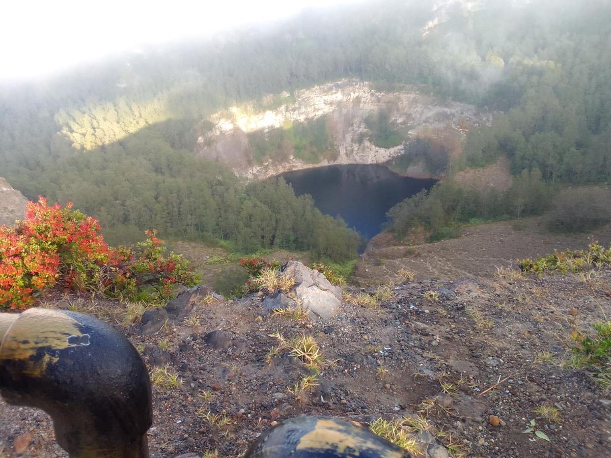 Shila Guest House Kelimutu Exteriör bild